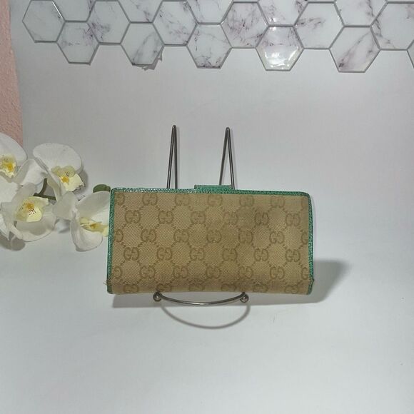 Gucci Tan and Green Continental Wallet - Picture 3 of 16